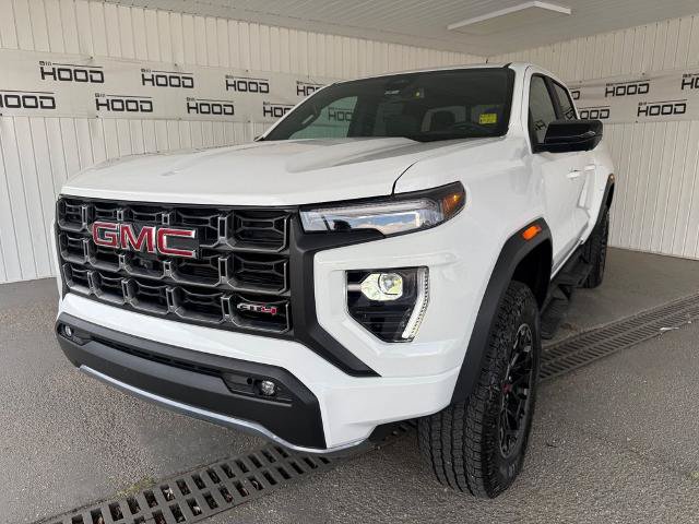 Used 2026 GMC Canyon AT4 w/ Technology Plus Package AWD/4WD image 27