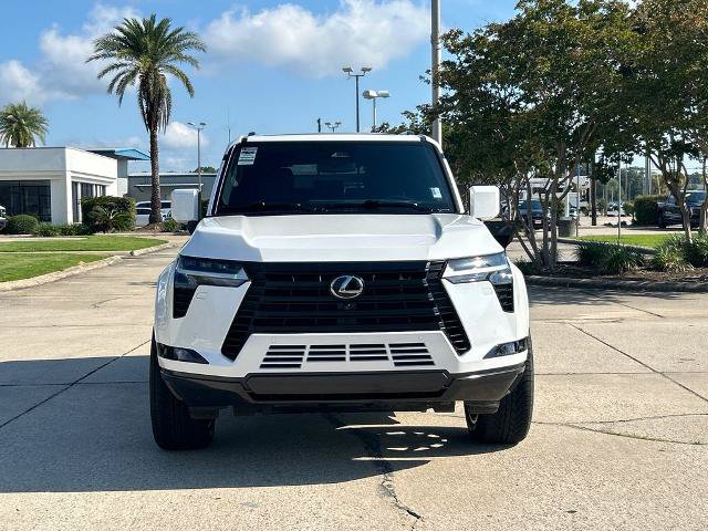 Used 2024 Lexus GX 550 w/ Accessory Package (2T) AWD/4WD image 10