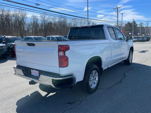 Used 2023 Chevrolet Silverado 1500 LT w/ Protection Package image 5