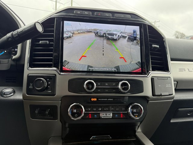 Certified 2022 Ford F250 Lariat w/ Lariat Ultimate Package AWD/4WD image 17