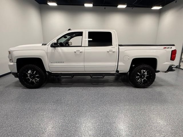 Used 2017 Chevrolet Silverado 1500 LT w/ All Star Edition AWD/4WD image 8
