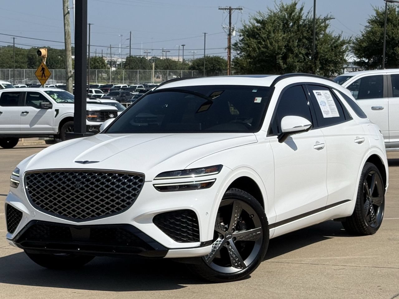 Used 2023 Genesis GV70 2.5T w/ Sport Prestige Package AWD/4WD image 2