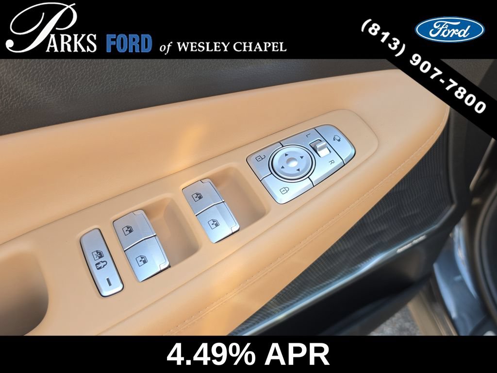 Used 2023 Hyundai Santa Fe Calligraphy w/ Cargo Package AWD/4WD image 17