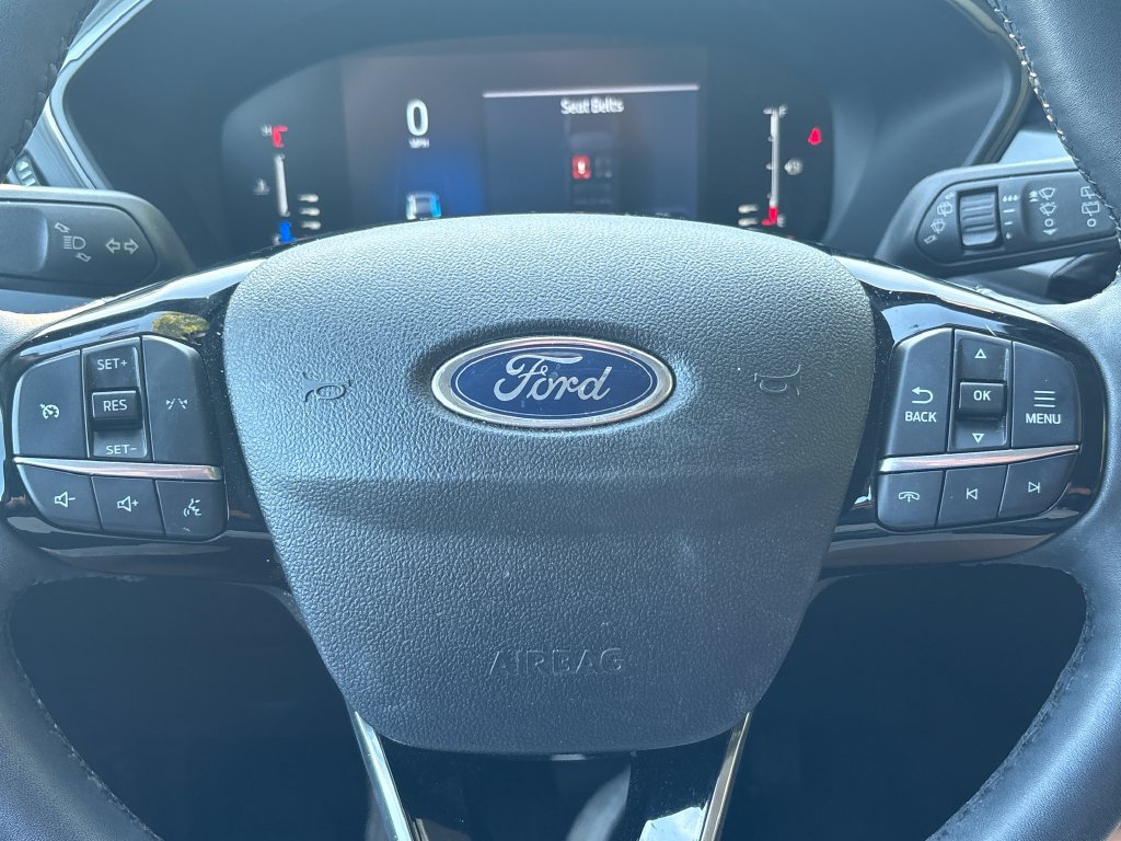 Certified 2023 Ford Escape Active AWD/4WD image 6