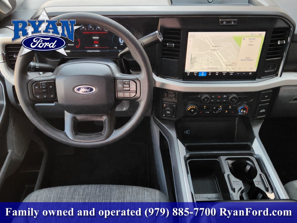 Certified 2025 Ford F250 XLT w/ Black Appearance Package AWD/4WD image 20