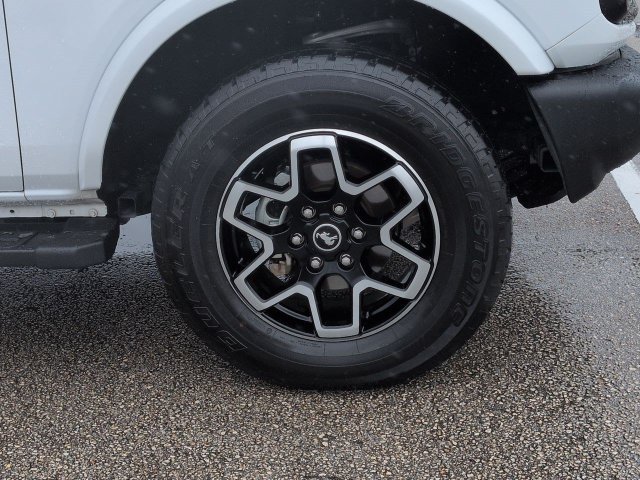Certified 2024 Ford Bronco Outer Banks AWD/4WD image 11