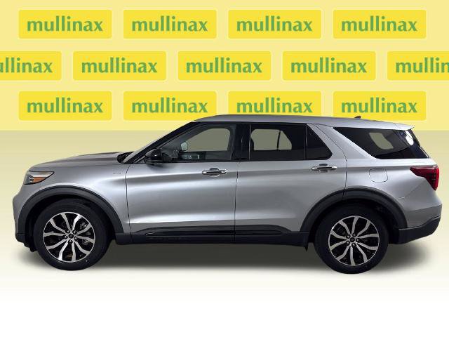 Certified 2022 Ford Explorer ST-Line RWD image 11