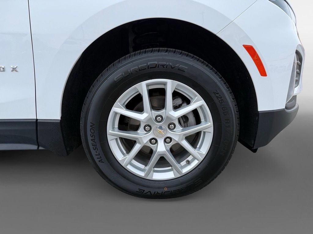 Used 2023 Chevrolet Equinox LT image 10