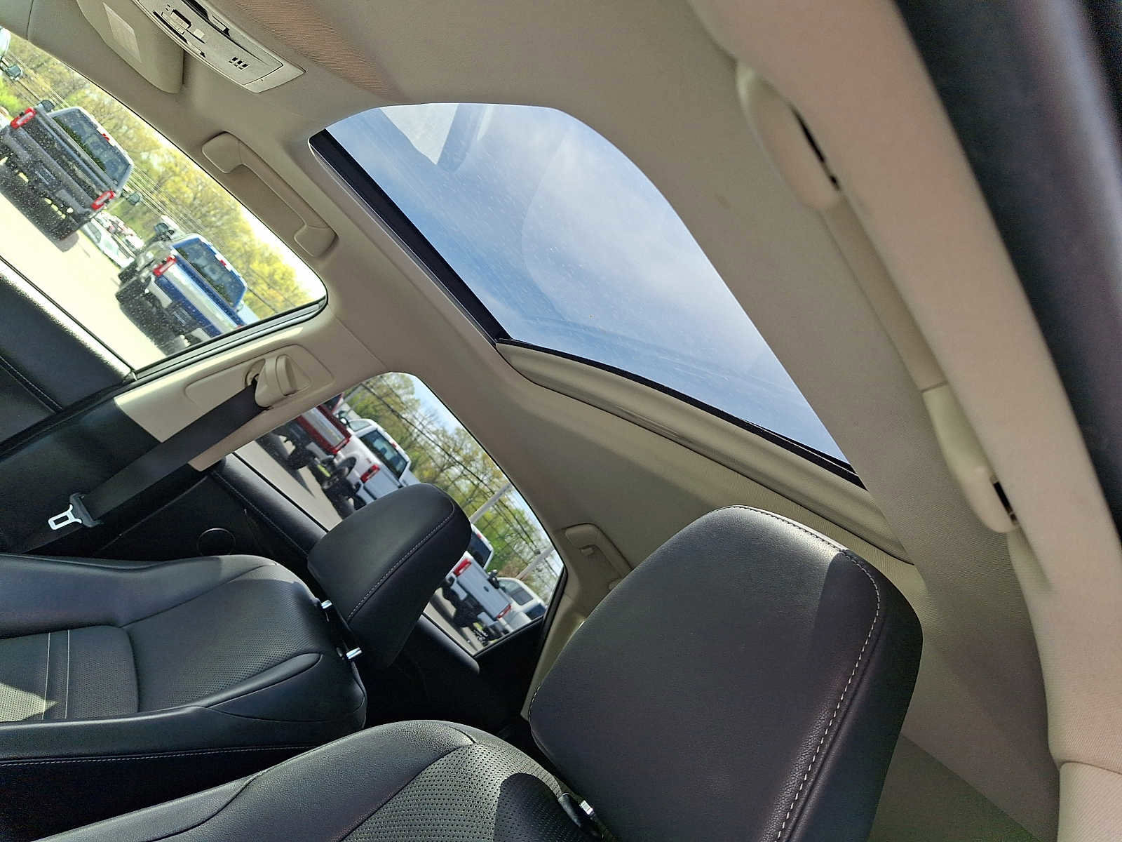 Used 2017 Lexus NX 200t AWD w/ Premium Package image 14