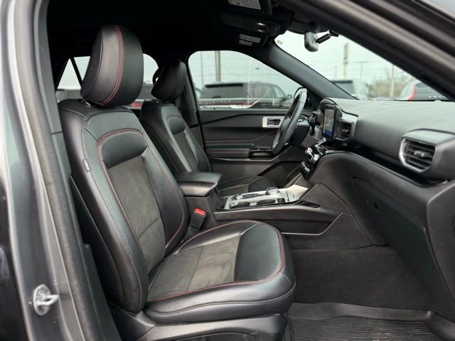 Certified 2024 Ford Explorer ST-Line w/ Class IV Trailer Tow Package image 20
