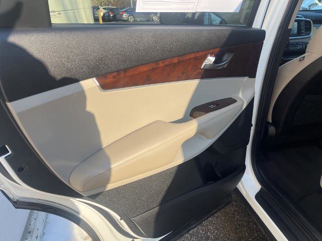 Used 2018 Kia Sorento AWD image 13