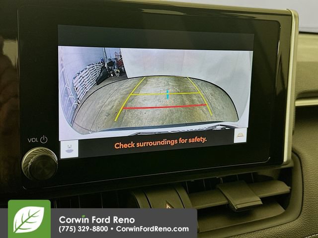 Used 2024 Toyota RAV4 XLE AWD/4WD image 17