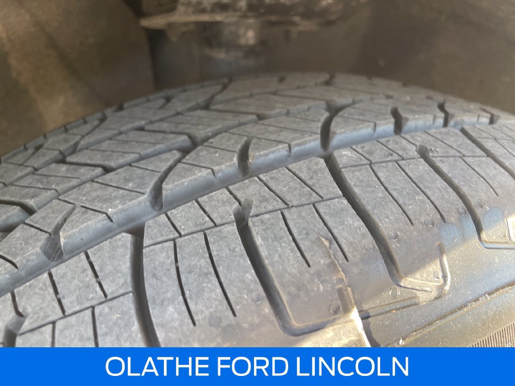 Used 2024 Chrysler Pacifica Limited FWD image 10
