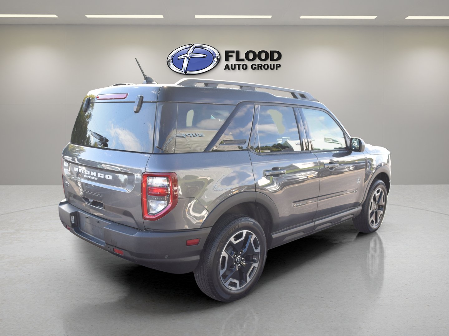 Certified 2023 Ford Bronco Sport Outer Banks AWD/4WD image 4