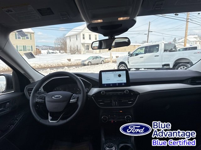 Certified 2022 Ford Escape SE w/ Cold Weather Package image 34
