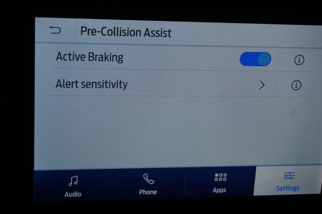 Certified 2023 Ford Explorer XLT RWD image 14