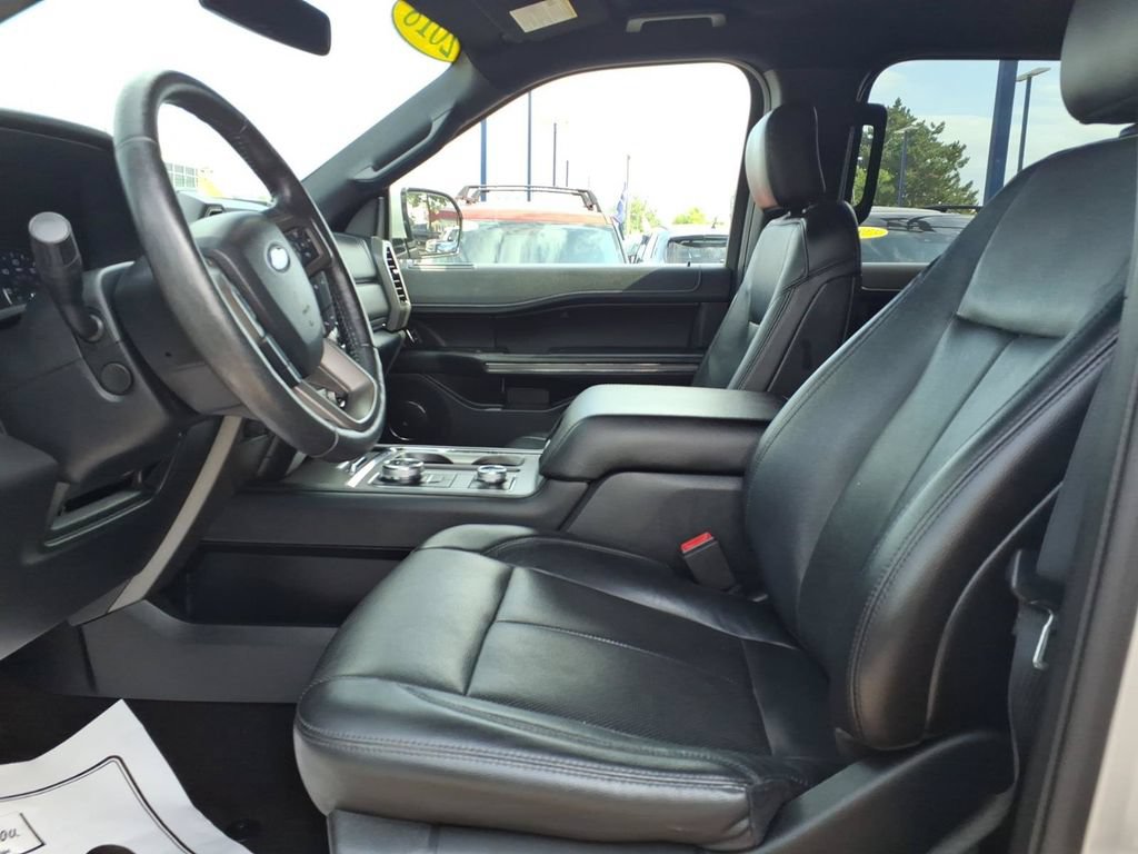 Certified 2018 Ford Expedition Max XLT w/ Equipment Group 202A AWD/4WD image 16