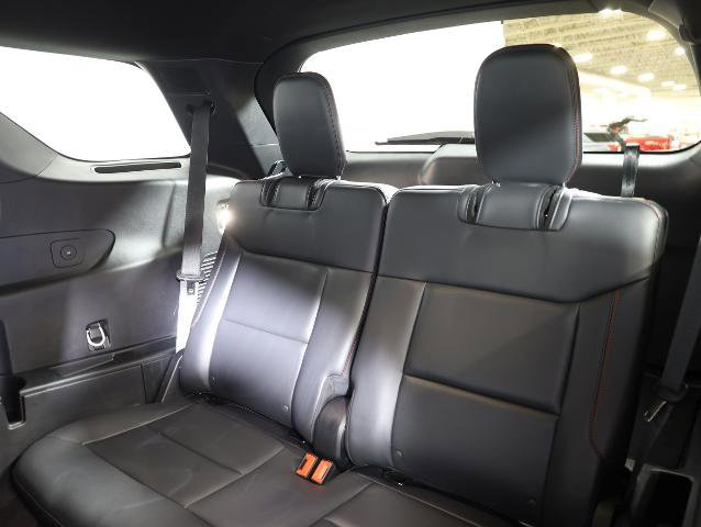 Certified 2025 Ford Explorer ST-Line image 9