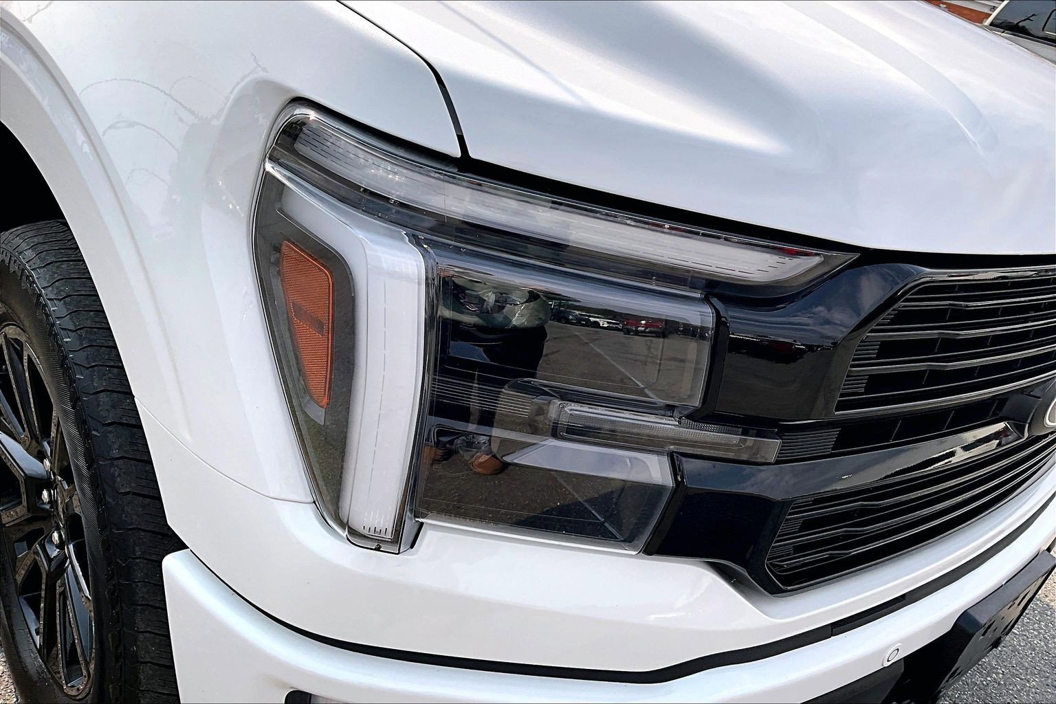 Certified 2025 Ford F150 Platinum w/ Equipment Group 702A High AWD/4WD image 30