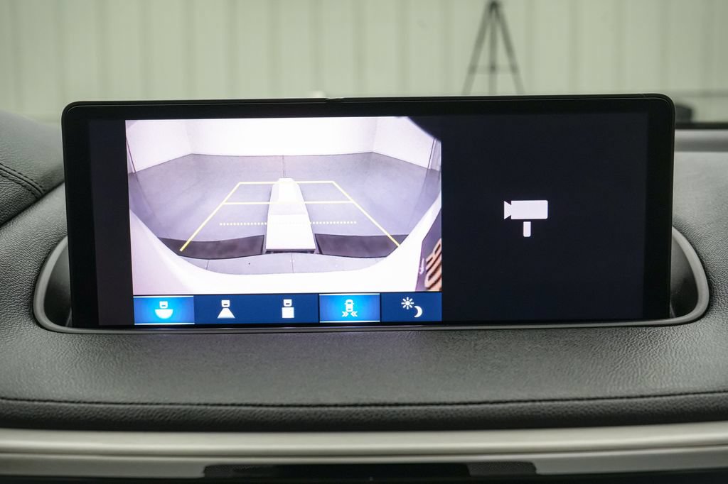Used 2024 Acura MDX FWD image 17