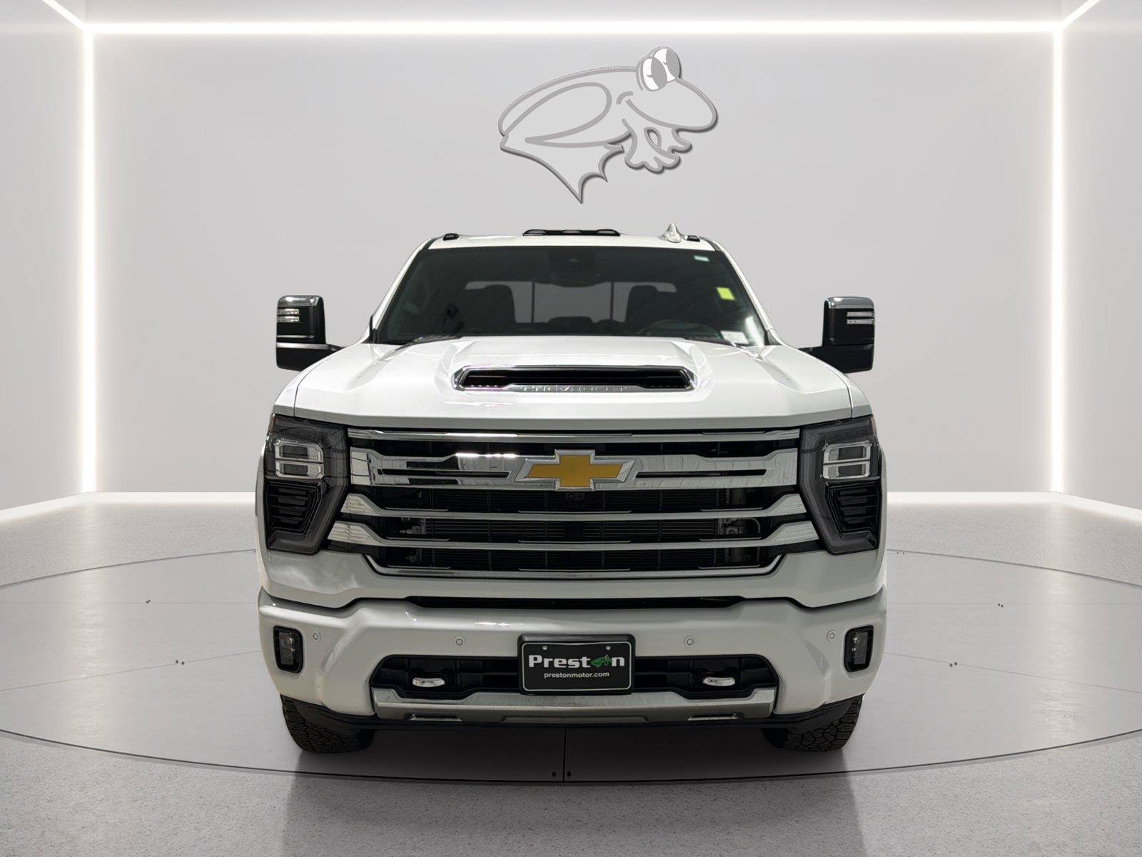 Used 2026 Chevrolet Silverado 2500 High Country w/ Technology Package AWD/4WD image 10