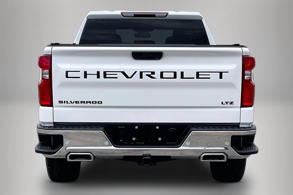 Used 2024 Chevrolet Silverado 1500 LTZ w/ LPO, Dark Essentials Package AWD/4WD image 6