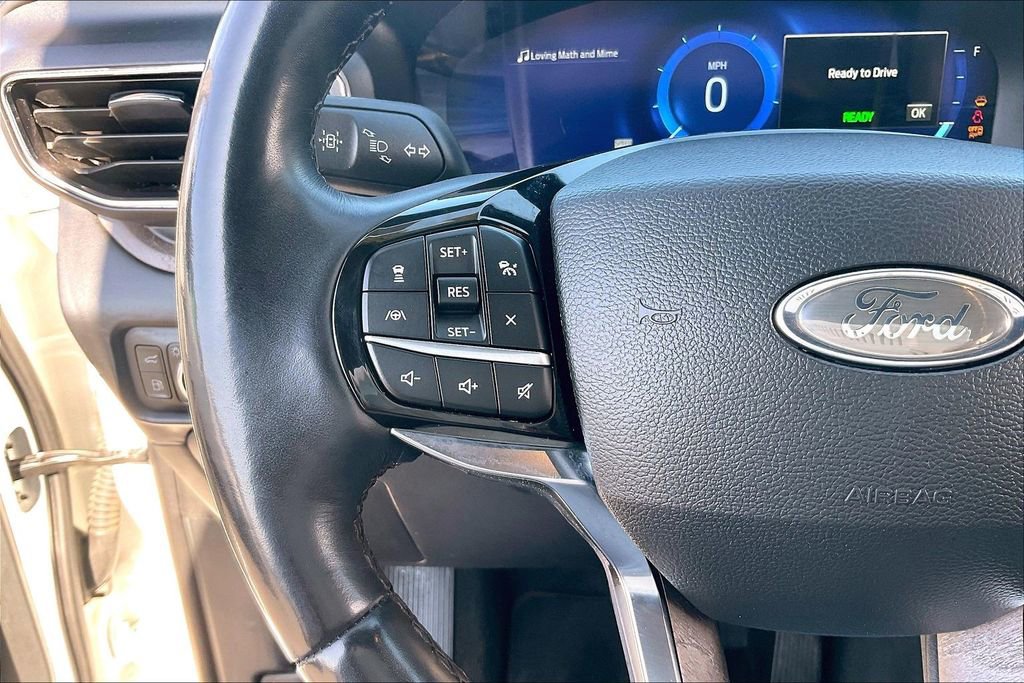 Certified 2023 Ford Explorer Platinum w/ Technology Package image 16