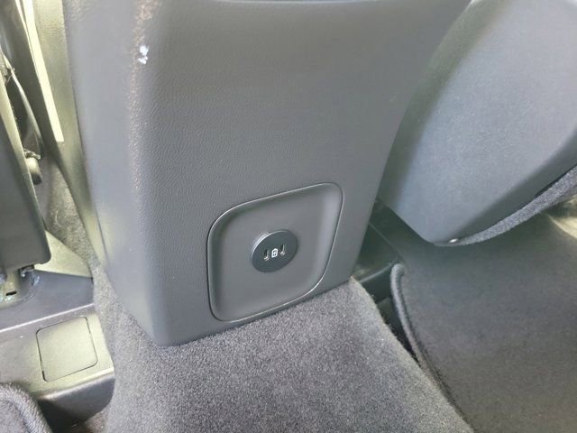 Certified 2025 Ford Escape Active FWD image 16
