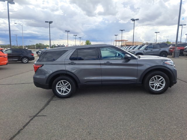 Certified 2026 Ford Explorer Active AWD/4WD image 4