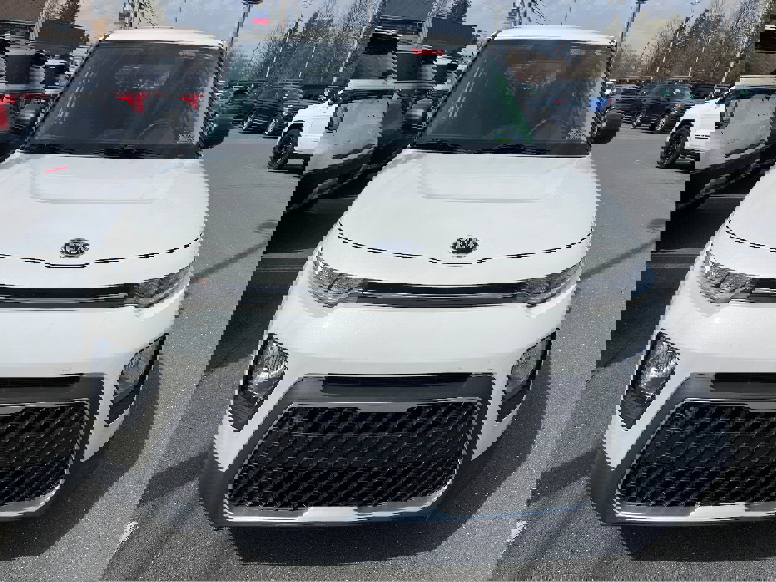 Used 2020 Kia Soul LX image 8