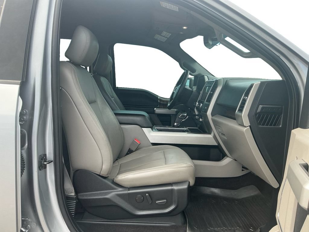 Certified 2020 Ford F150 Lariat w/ Trailer Tow Package AWD/4WD image 22