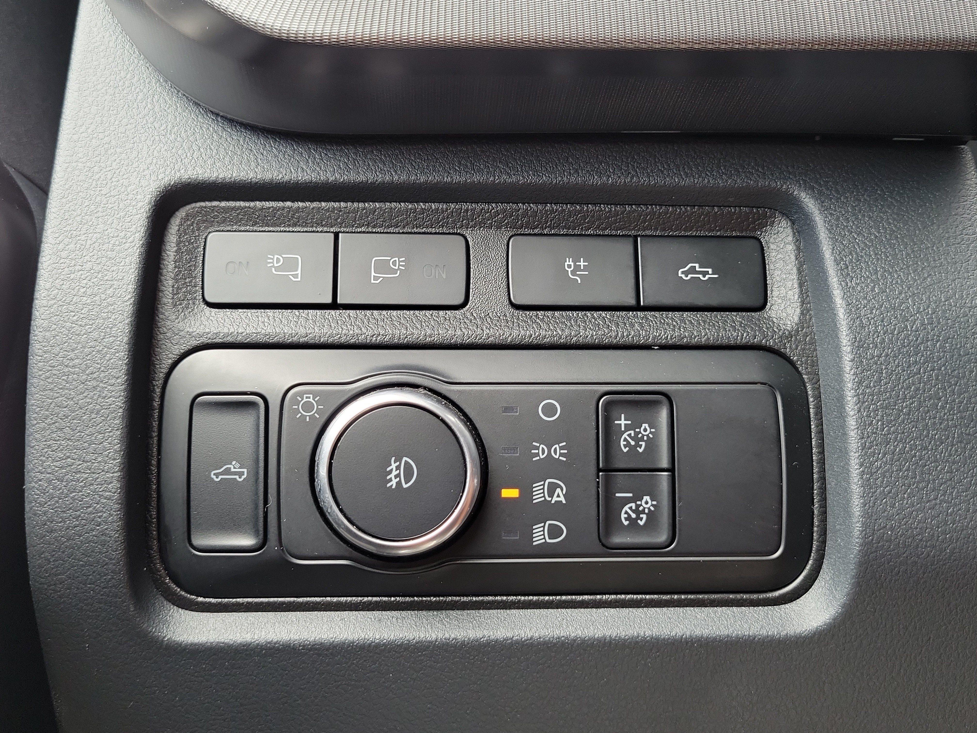 Certified 2024 Ford F250 Platinum AWD/4WD image 27
