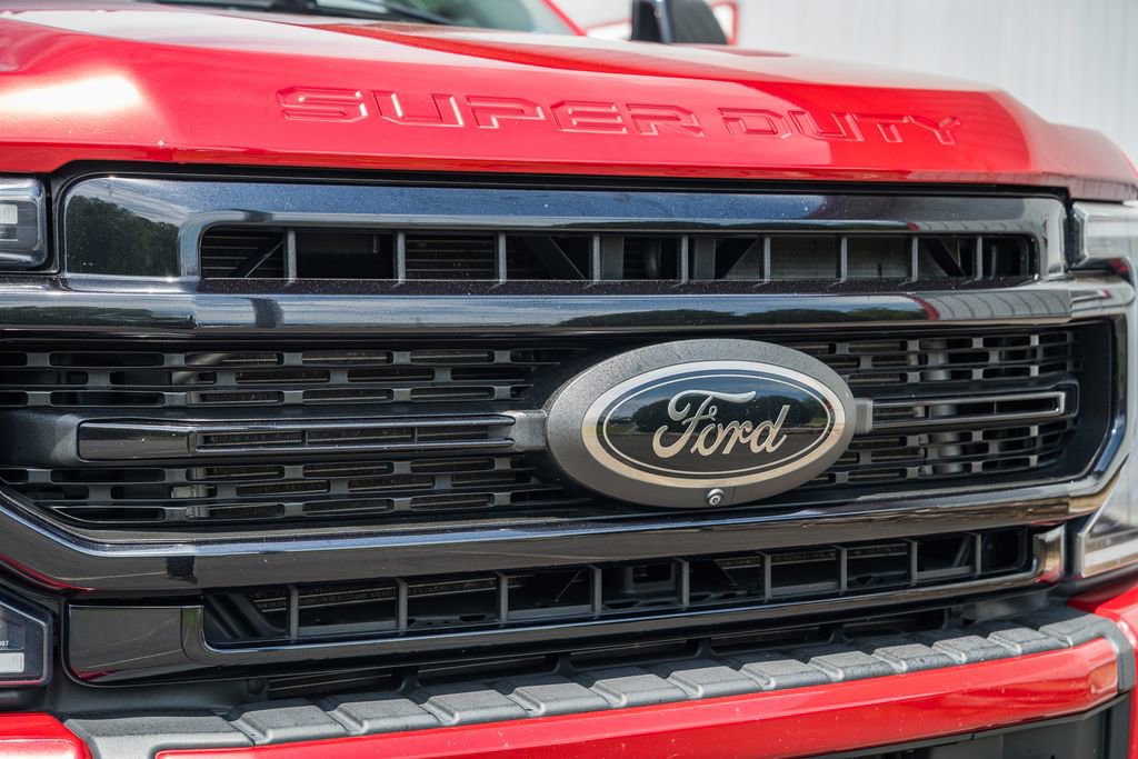 Certified 2022 Ford F250 Lariat w/ Black Appearance Package AWD/4WD image 10