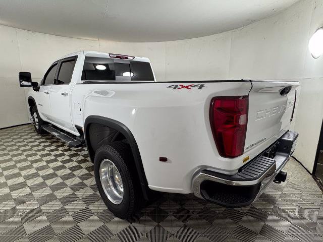 Used 2025 Chevrolet Silverado 3500 LTZ w/ LTZ Plus Package AWD/4WD image 7