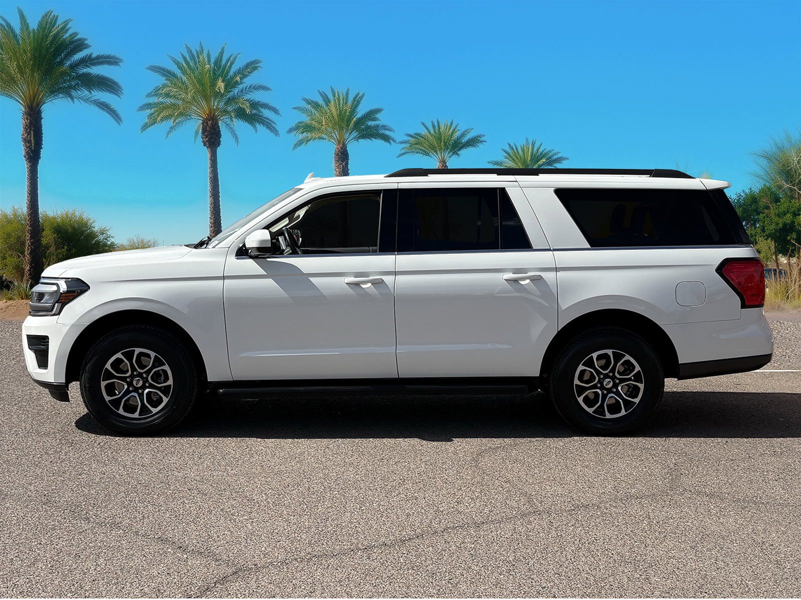 Certified 2024 Ford Expedition Max XLT RWD image 2