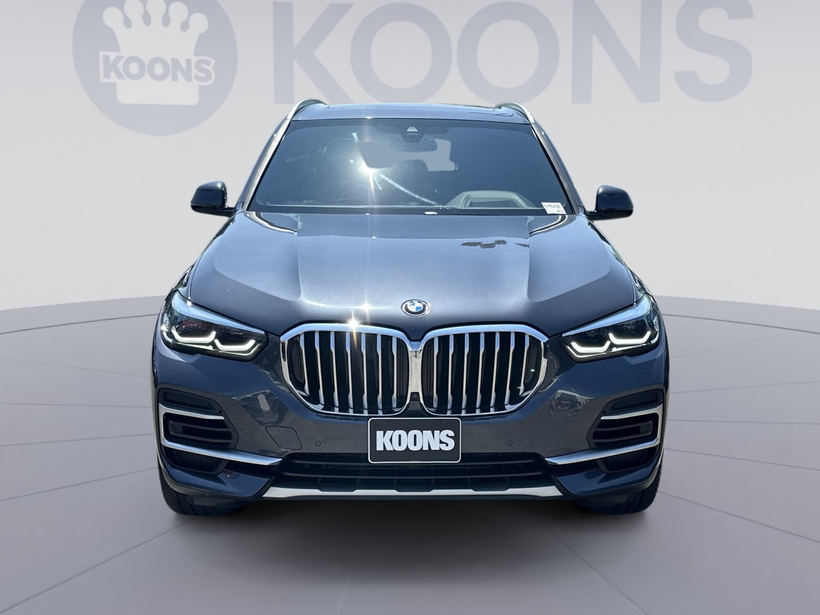 Used 2022 BMW X5 xDrive40i w/ Luxury Seating Package AWD/4WD image 4