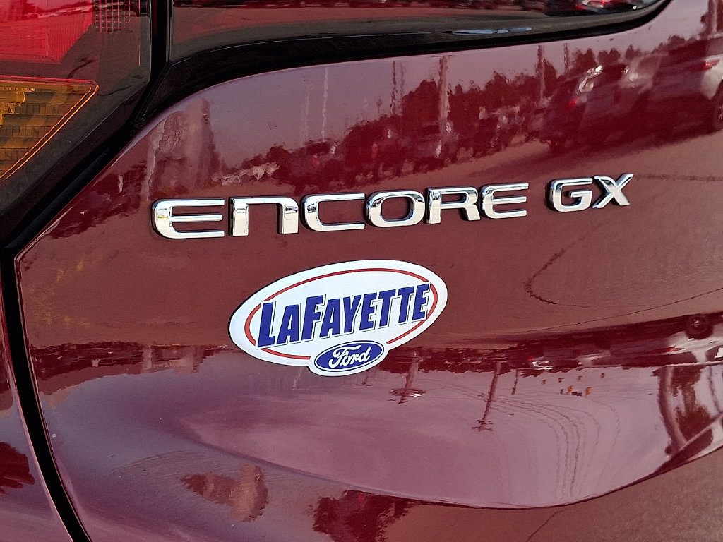 Used 2024 Buick Encore GX Preferred w/ Advanced Technology Package FWD image 32