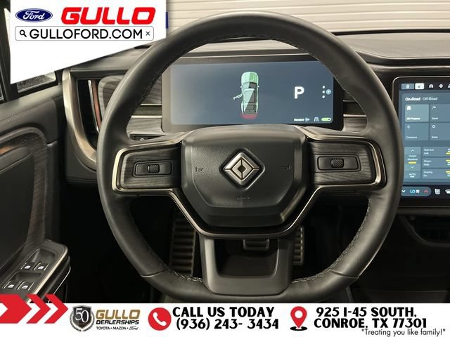 Used 2024 Rivian R1S Adventure AWD/4WD image 13