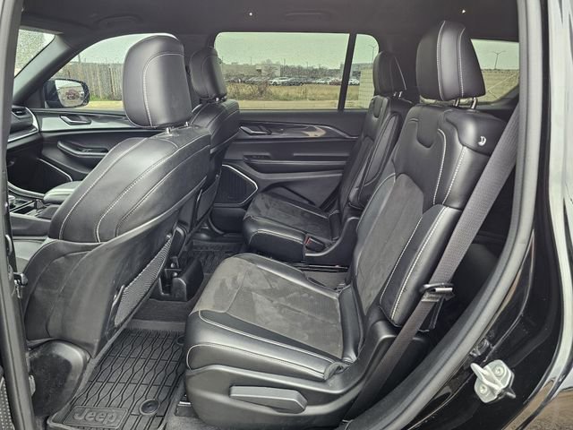 Used 2022 Jeep Grand Cherokee L Altitude image 17