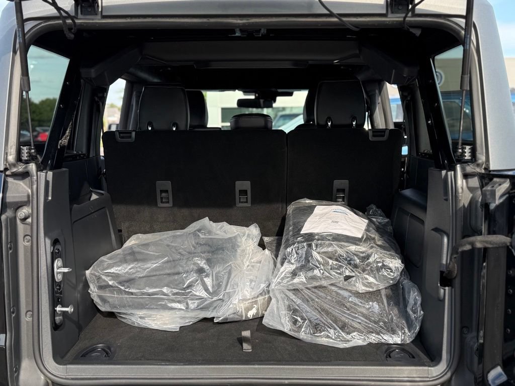 Certified 2025 Ford Bronco Outer Banks AWD/4WD image 30