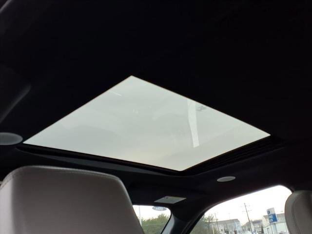 Certified 2023 Ford F150 Lightning Platinum image 27