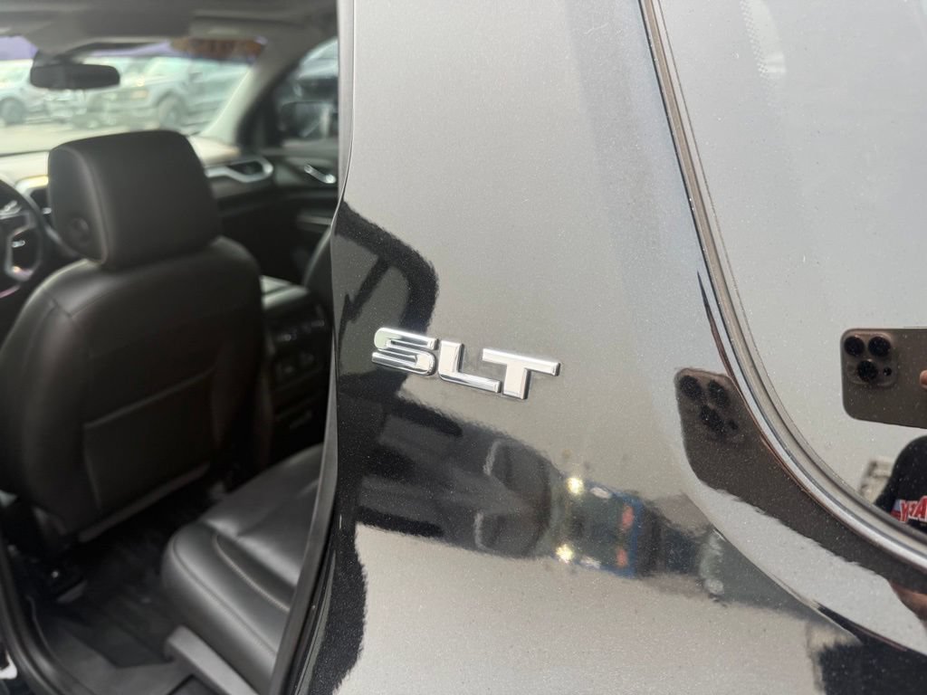 Used 2019 GMC Acadia SLT w/ LPO, Floor Liner Package AWD/4WD image 41