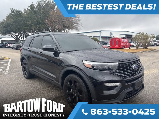 Certified 2023 Ford Explorer ST-Line w/ Class IV Trailer Tow Package image 3