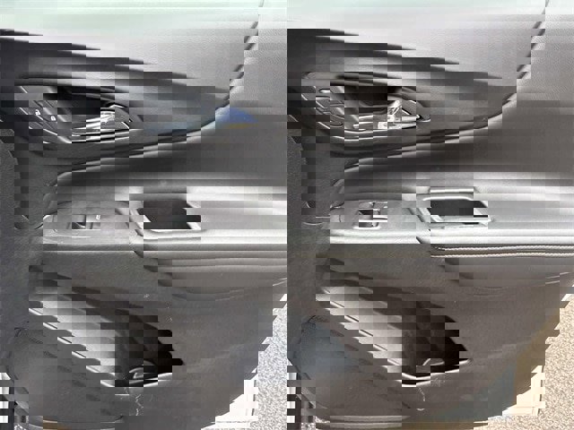 Used 2020 Chevrolet Equinox Premier image 22