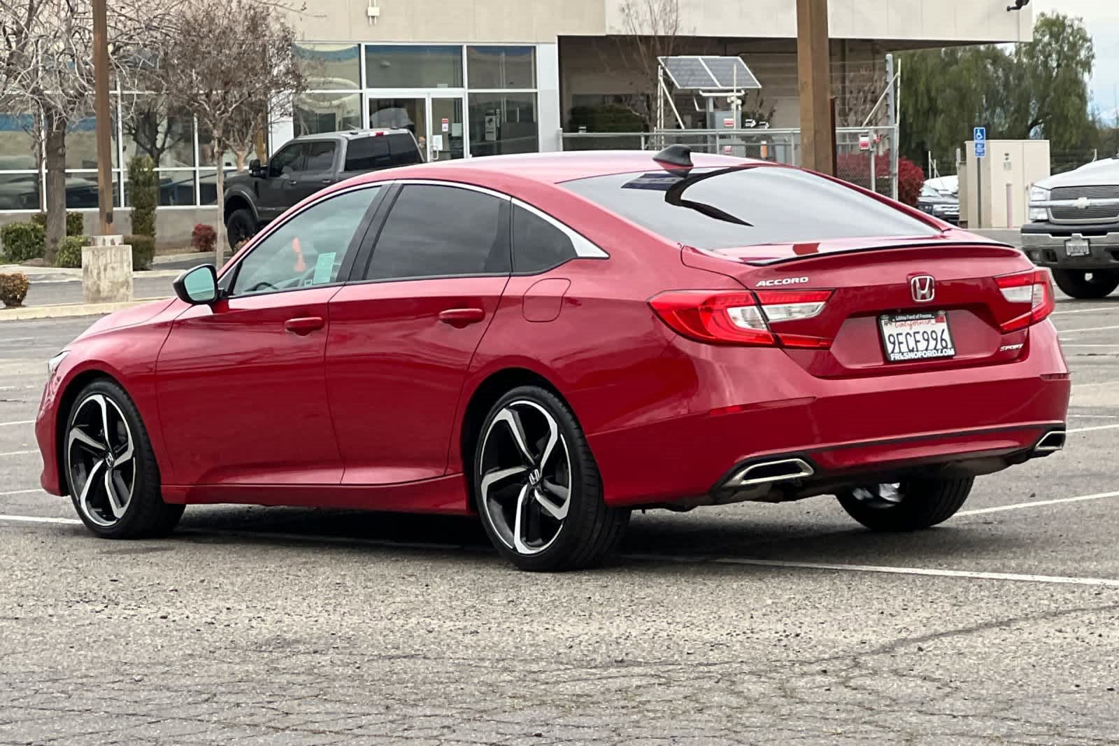 Used 2021 Honda Accord Sport image 3