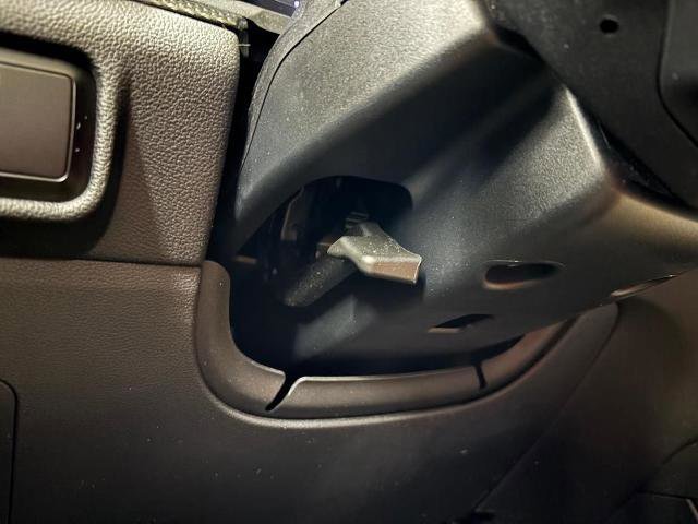 Certified 2023 Ford Explorer ST-Line w/ Class IV Trailer Tow Package image 23