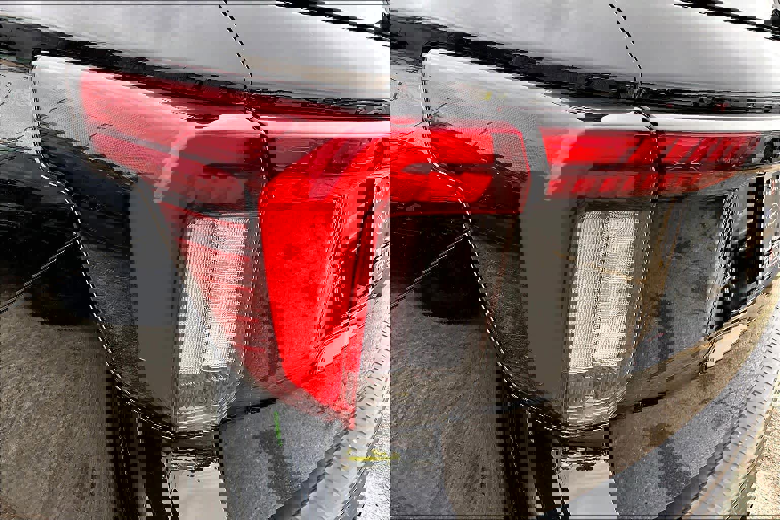 Certified 2025 Ford Explorer ST-Line w/ Premium Package image 29