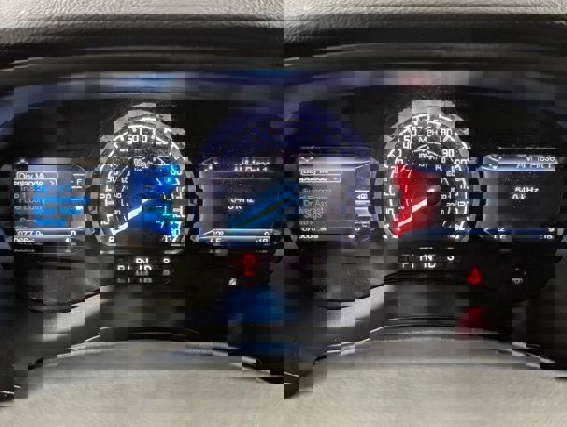 Certified 2022 Ford Ranger Lariat w/ Equipment Group 501A High image 3