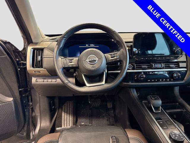 Used 2023 Nissan Pathfinder Platinum AWD/4WD image 19
