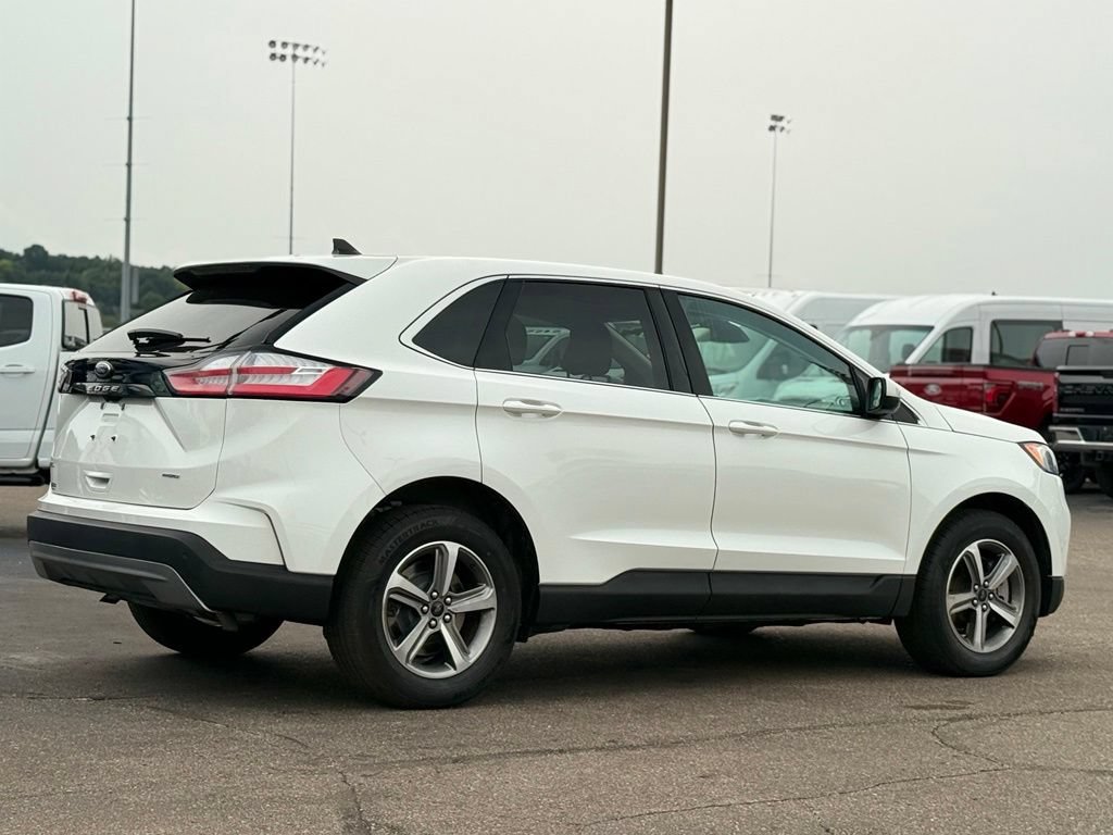 Certified 2024 Ford Edge SEL w/ Convenience Package AWD/4WD image 30